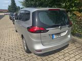 Opel Zafira Tourer EDITION*7-SITZER*ZAHNRIEMEN NEU* - Opel Zafira Tourer mit Benzin-Antrieb