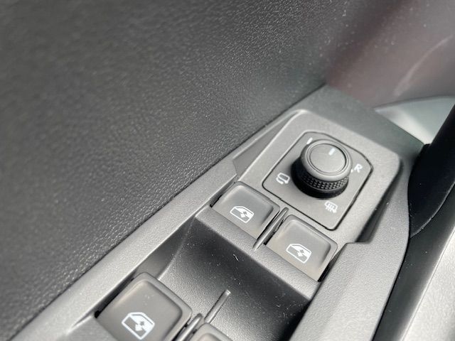 T-Cross 1.0 TSI DSG Life Navi LED ACC Apple CarP