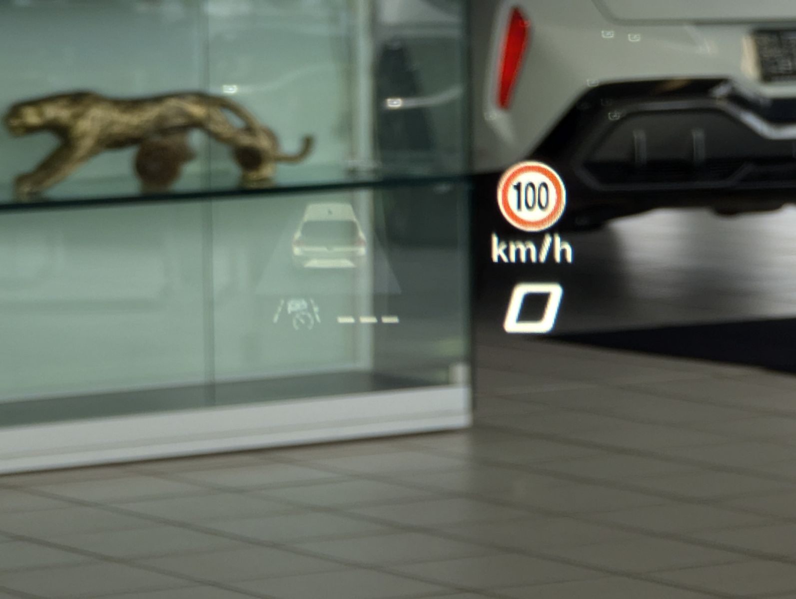 CUPRA Terramar 1.5eTSI HUD DCC Matrix Pano Sennh. 20" - Image 27