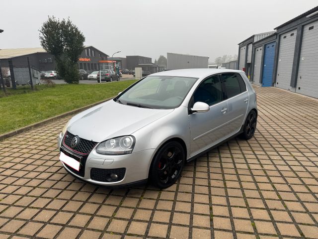 Volkswagen Golf V Lim. GTI