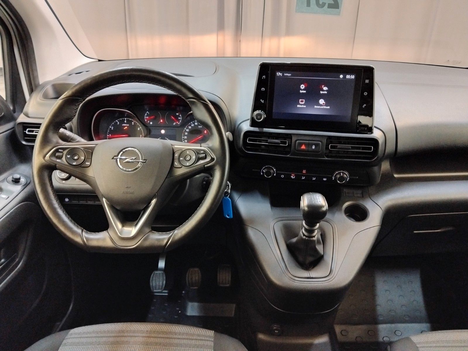 Opel Combo (01/2021, Benzin)