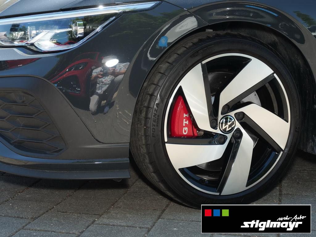 Volkswagen Golf - Bild 11