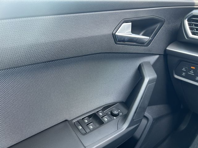 Leon Sportstourer 2.0TDI KLIMA PDC SHZ LED