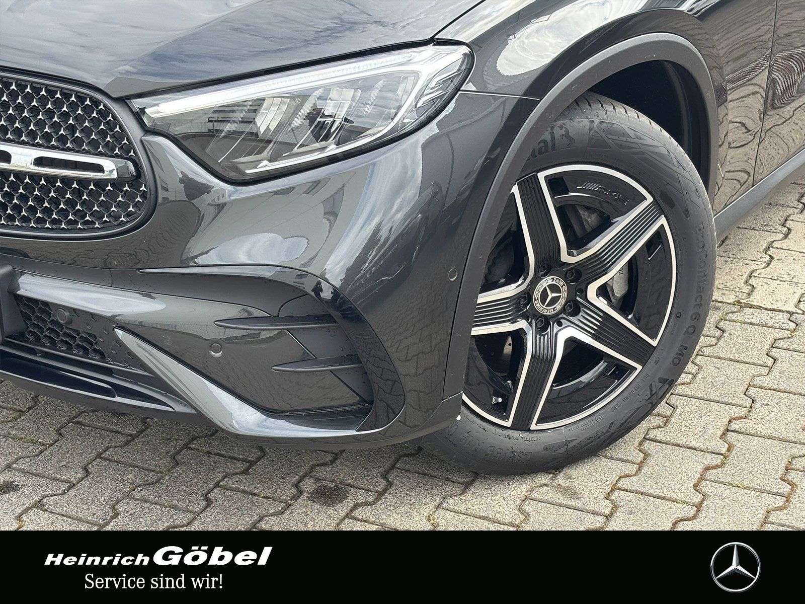 Fahrzeugabbildung Mercedes-Benz GLC 220 d 4M AMG*PANO*AHK*360°*MEMORY*TOTWINKEL*