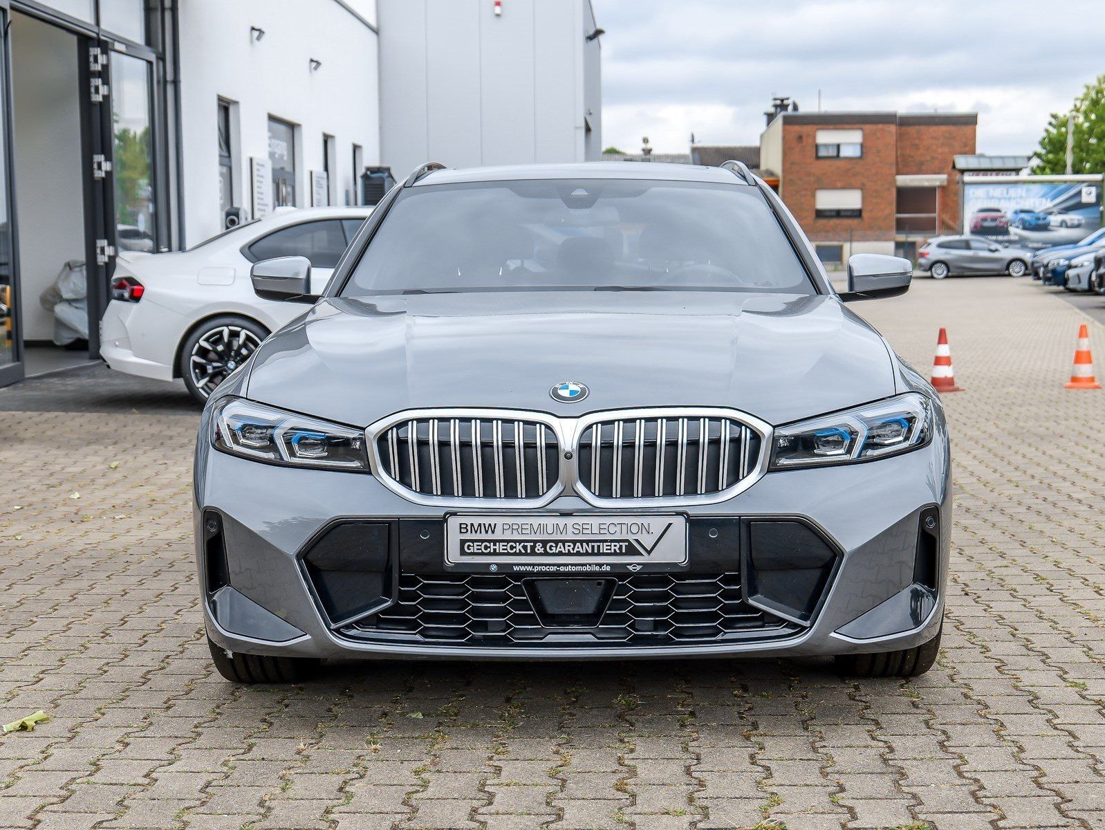 BMW 330 - Bild 8