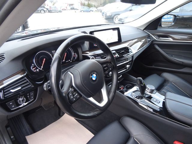 Fahrzeugabbildung BMW 530 d Sport Line/LED/Leder/HUD/Virtual/Kamera/