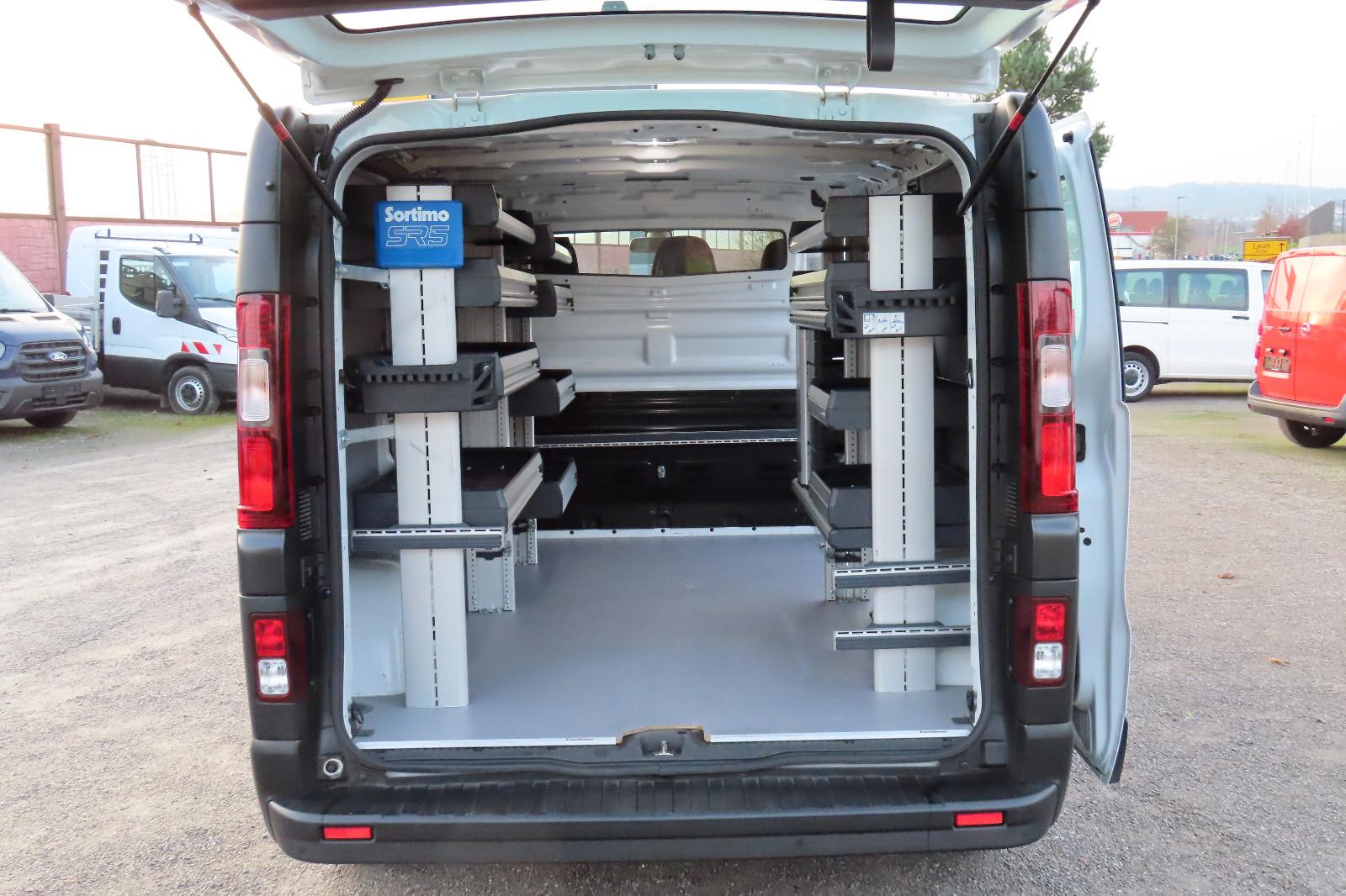 Renault Trafic Navi BiXenon Fenster Kamera SortimoRegale