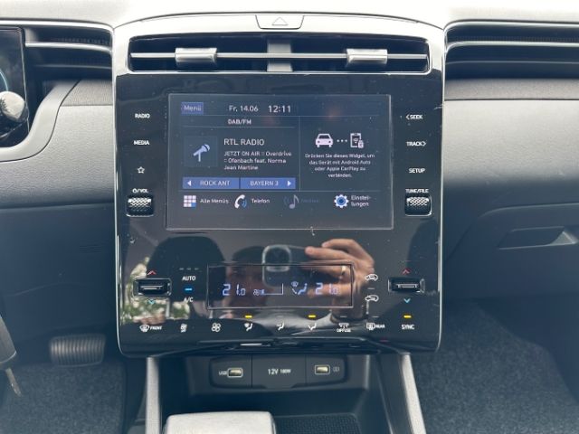 Fahrzeugabbildung Hyundai Tucson Select 2WD 1.6 T-GDI +CARPLAY+KLIMA+RFK+S