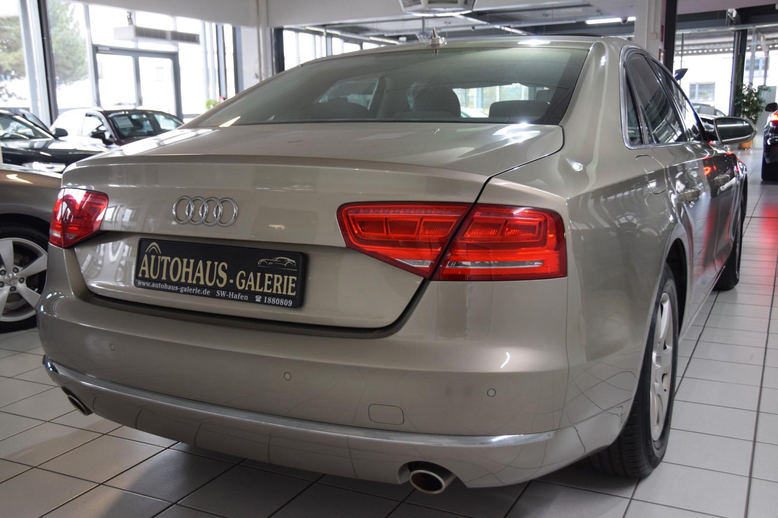 Audi A8 3.0 TDI quattro 250 ch • Boîte auto •  1ère Main - GPS • Bi-Xénon • Toit ouvrant • Hayon électrique