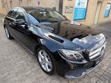 Mercedes-Benz E 200 Avantgarde 1.Hand, erst 54Tkm - Mercedes-Benz E 200 mit Benzin-Antrieb