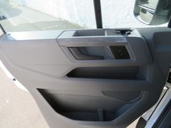 VW Crafter 35 2.0 TDI Kasten MR HD 4M Ergo Ahk Navi VW Crafter 35 2.0 TDI Kasten MR HD 4M Ergo Ahk Navi