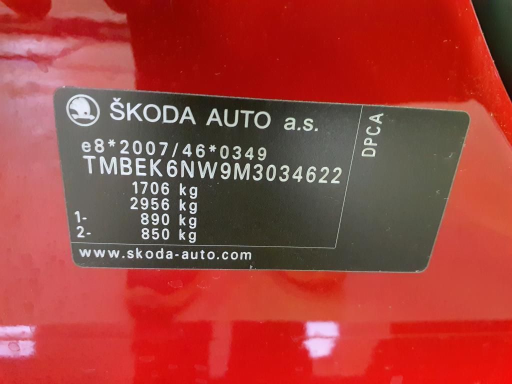 Skoda Scala Monte Carlo 1.5 TSI 110kW Pano*Klima*PDC*S