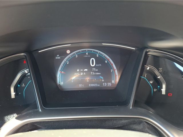 Honda Civic Elegance 1.0 V-TEC °LED°Navi°SHZ°PDC°ACC°