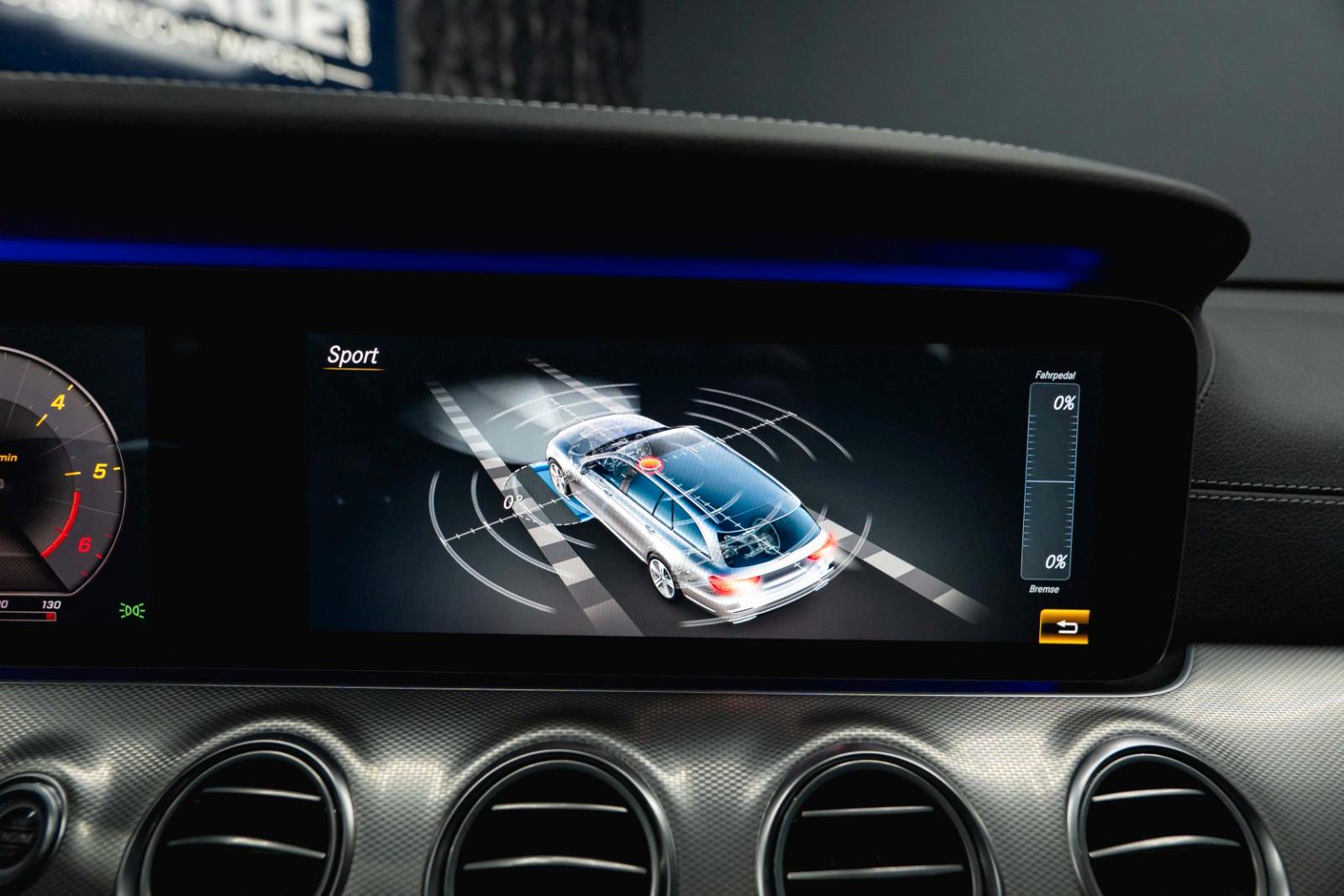 Mercedes-Benz E 220d AMG Night-Paket | ACC | LED | Widescreen