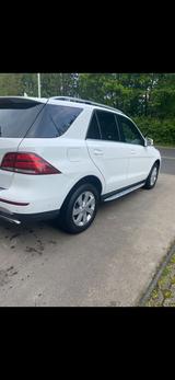 Mercedes-Benz GLE 250 d 4MATIC - - Mercedes GLE-Klasse bis 25.000 Euro