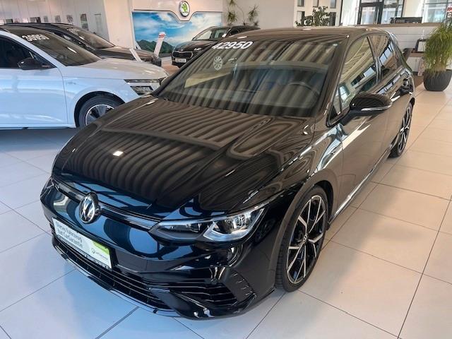 Volkswagen Golf VIII Lim. R 4Motion inkl Winterräder