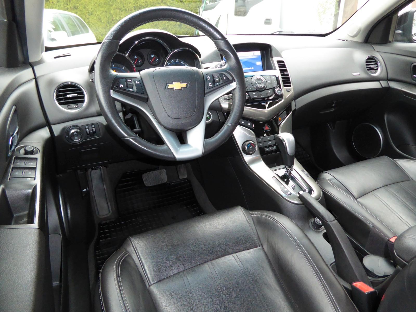 Chevrolet Cruze 2013 — photo 14
