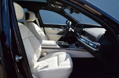 BMW M760 – 14 / 25