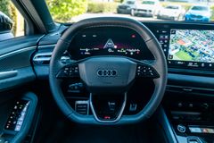 AUDI A6 Avant quattro/ TECH PRO/ S-LINE/ 21"/ LUFT.