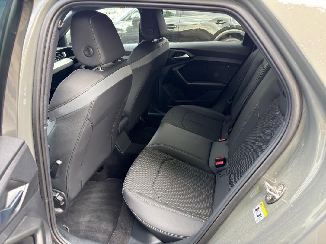 Fahrzeugabbildung Audi A1 Sportback 2 x S line 35 TFSI S tronic Sonos L