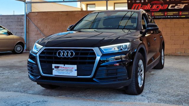 AUDI Audi Q5 30 TDI S tronic Business