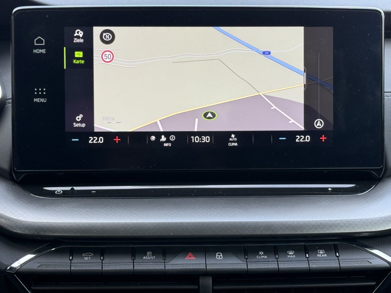 Fahrzeugabbildung SKODA Octavia Combi 2.0 TDI DSG Ambition NAV+LED+KESSY