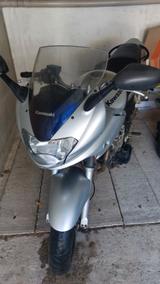 Kawasaki ZR 7S Bastlerfahrzeug - KAWASAKI ZR 7S