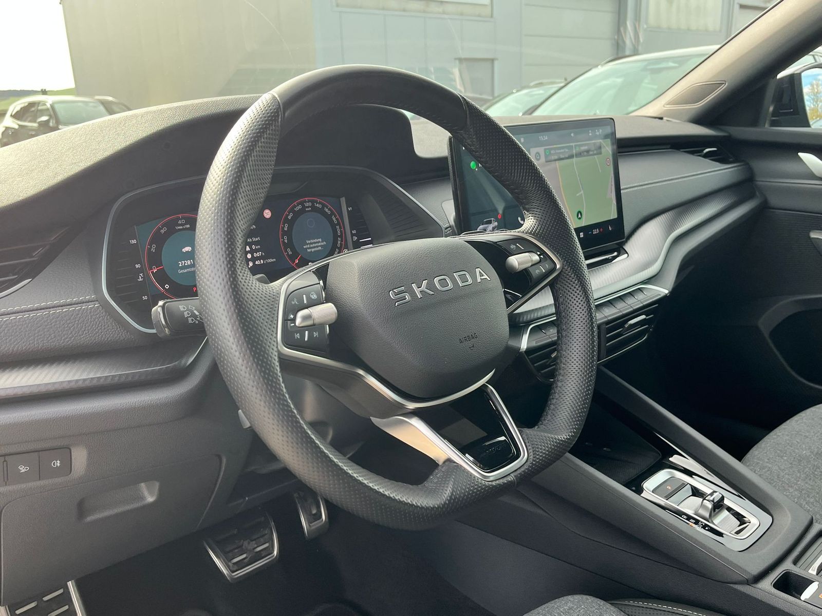 Fahrzeugabbildung SKODA Octavia 2.0 TDI Sportline DSG MATRIX*WINTER*5J.G