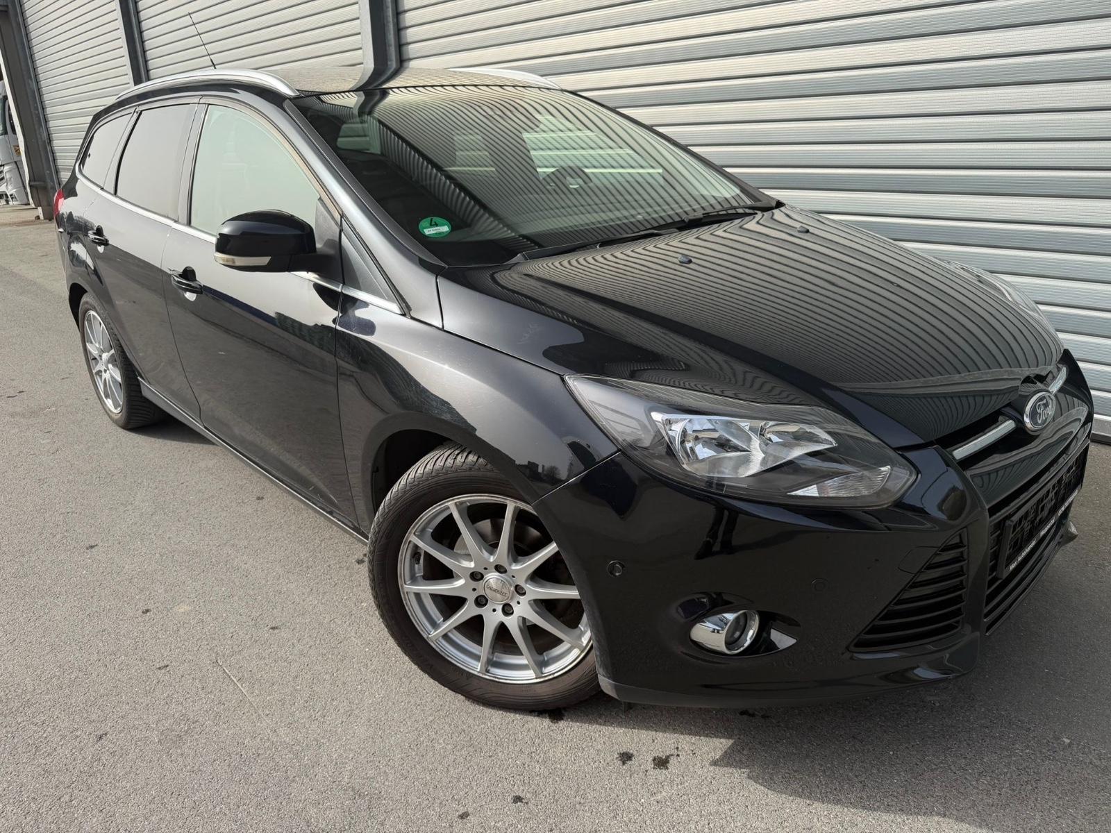 Ford Focus Turnier Titanium 1Jahr GARANTIE KAM NAVI
