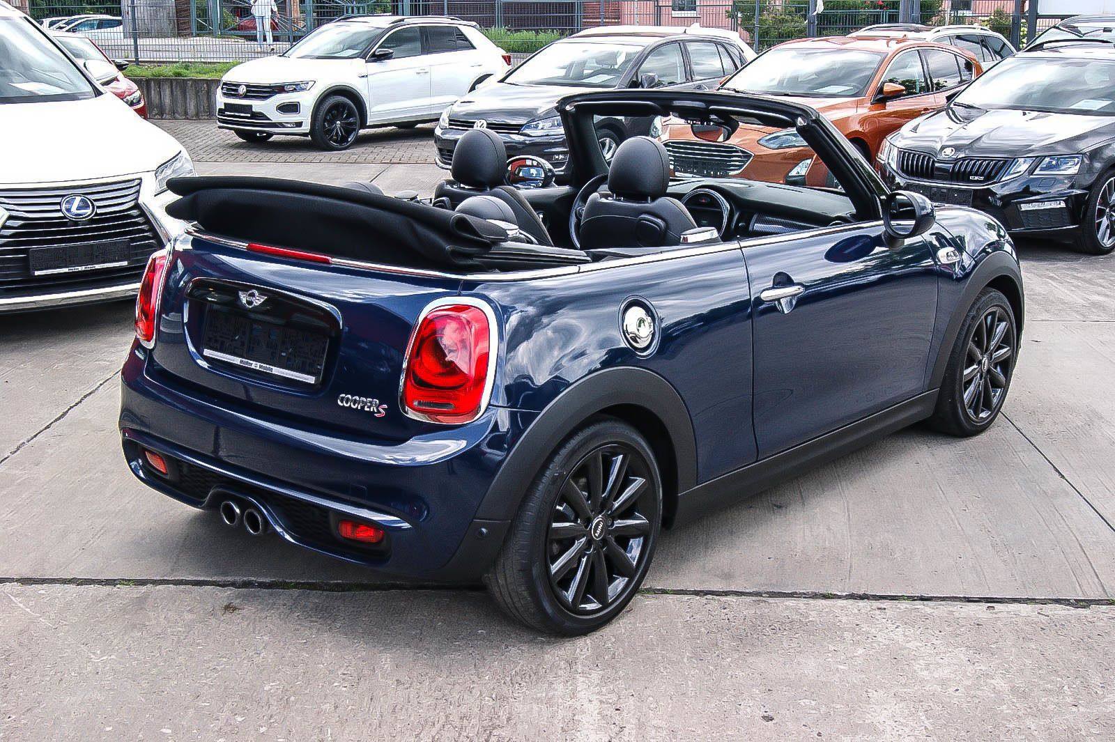 Fahrzeugabbildung MINI Cooper S Cabrio Auto HEADUP-NAVI-LEDER-LAPIZBLUE