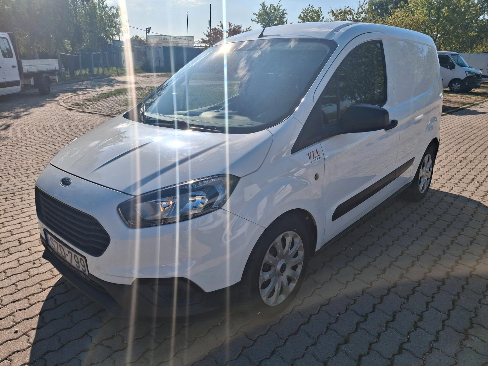 Ford Transit Courier Trend