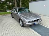 BMW 528i Schalter / TÜV 11.2027 / Neue Sommerreifen - BMW 528 aus 1999