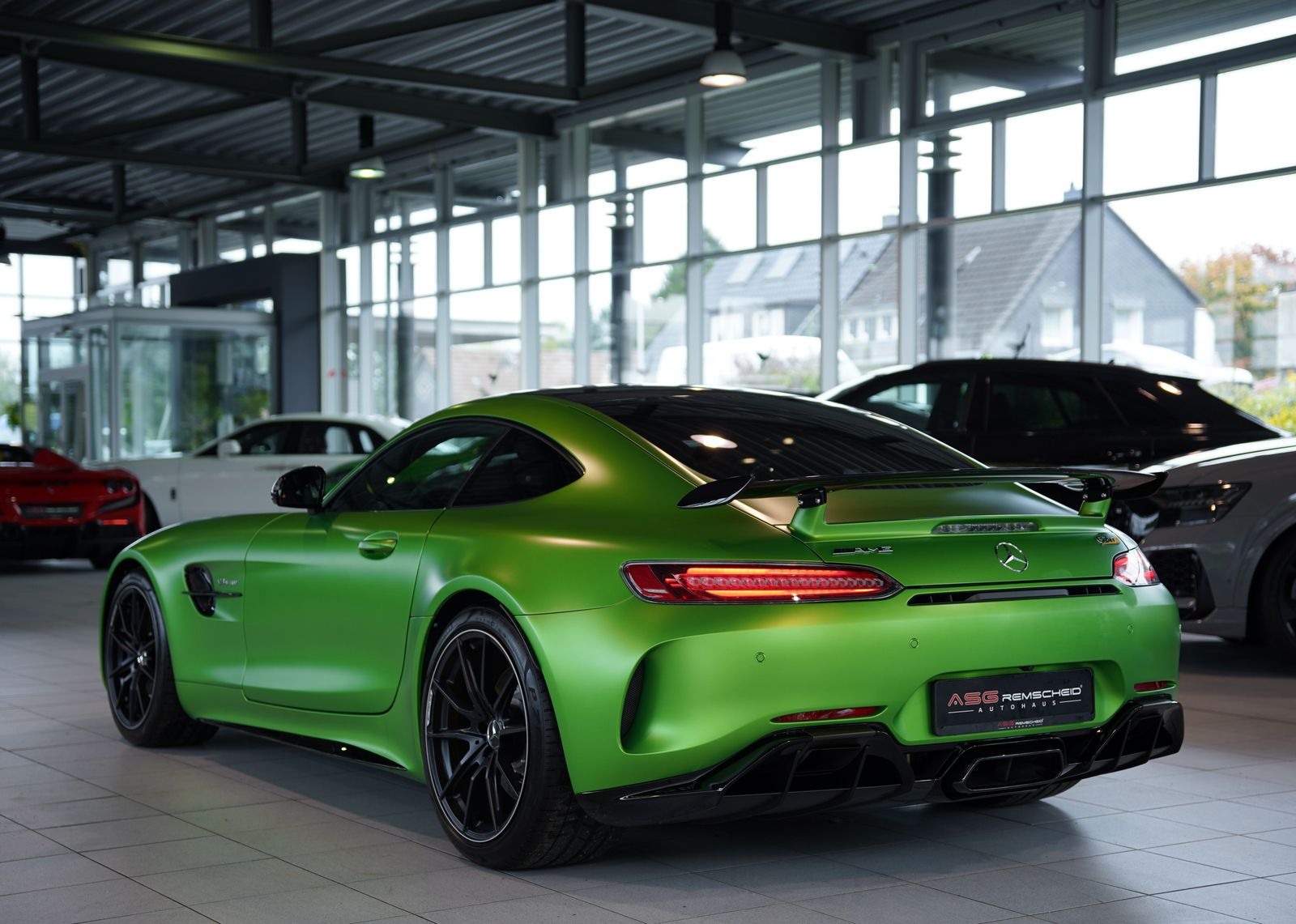 Mercedes Benz Amg Gt R