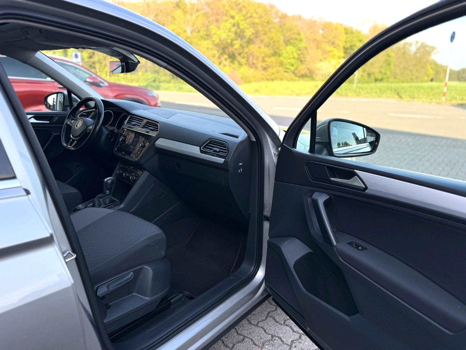 Volkswagen Tiguan R-Line 4Motion/1.HAND/LED/PANO/SCHECKHFT