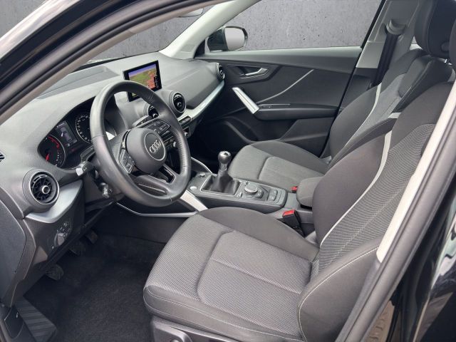 Q2 1.0 30 TFSI sport Navi+AZV abnehmbar+PDC