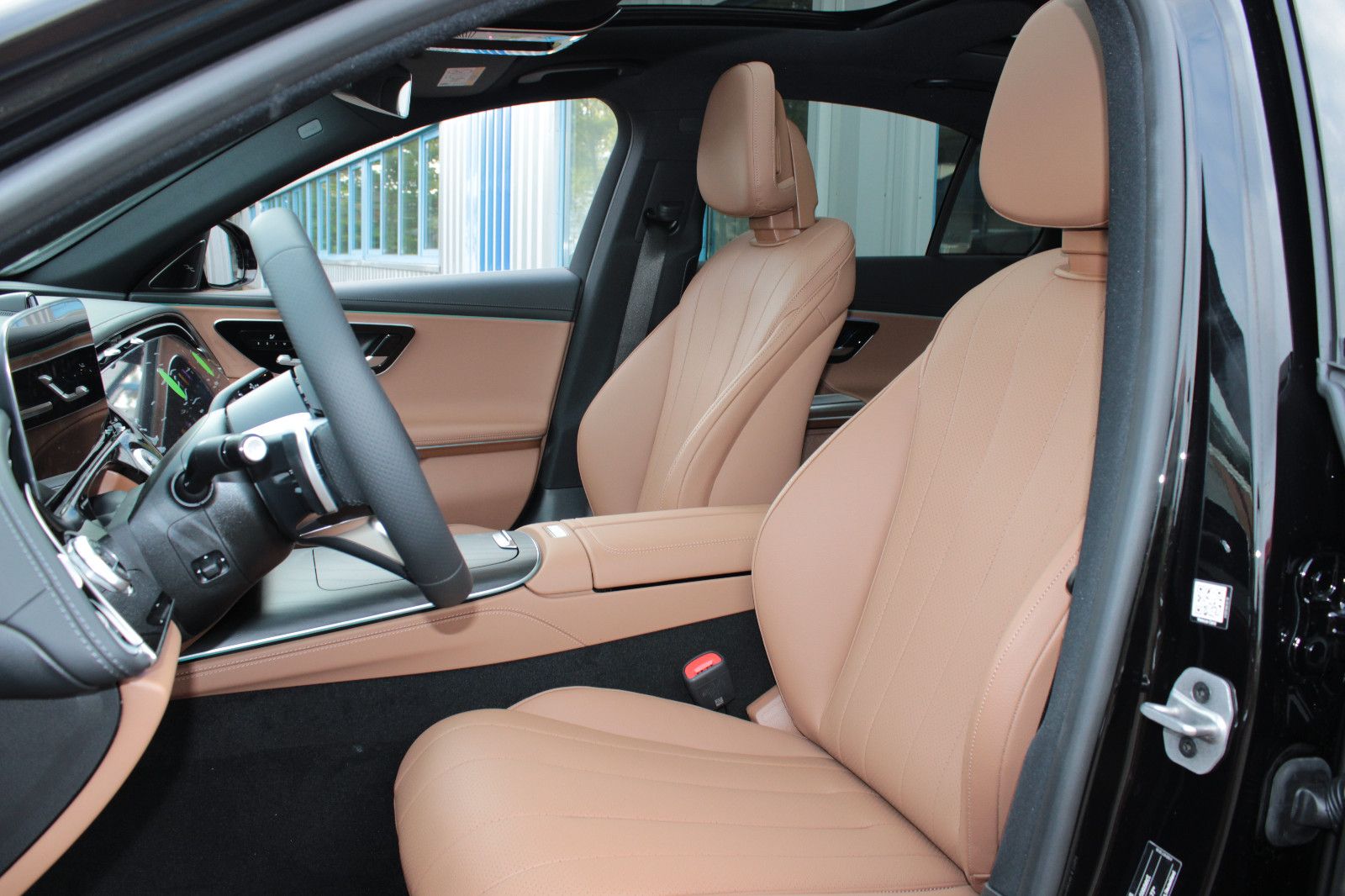 Fahrzeugabbildung Mercedes-Benz E 200 AMG Line Premium Plus*Superscreen**MY24*