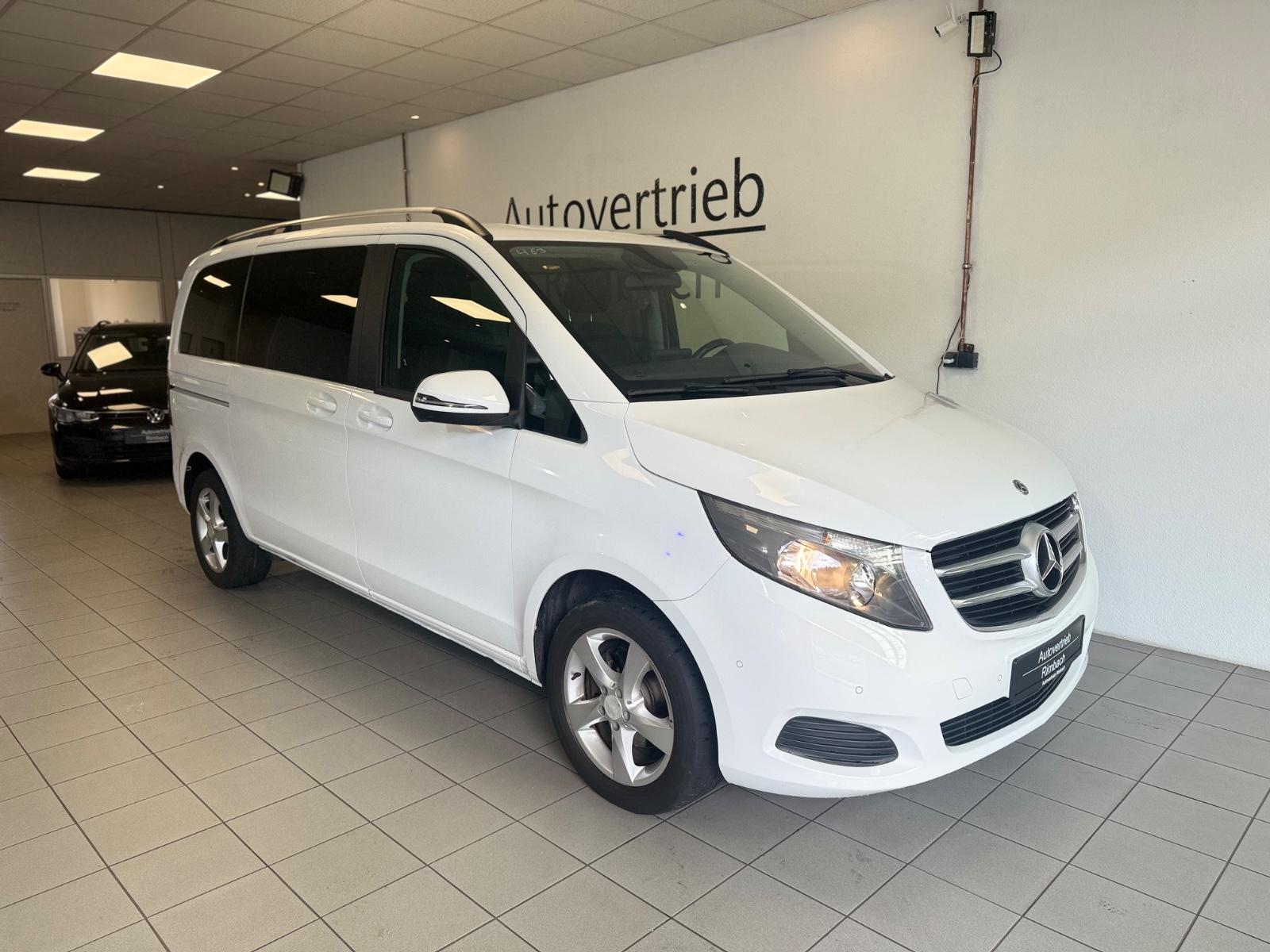 Mercedes-Benz Classe V 220 d | 163 ch | BVM | Attelage | Éclairage d'ambiance | Régulateur de vitesse | Vitres arrière surteintées