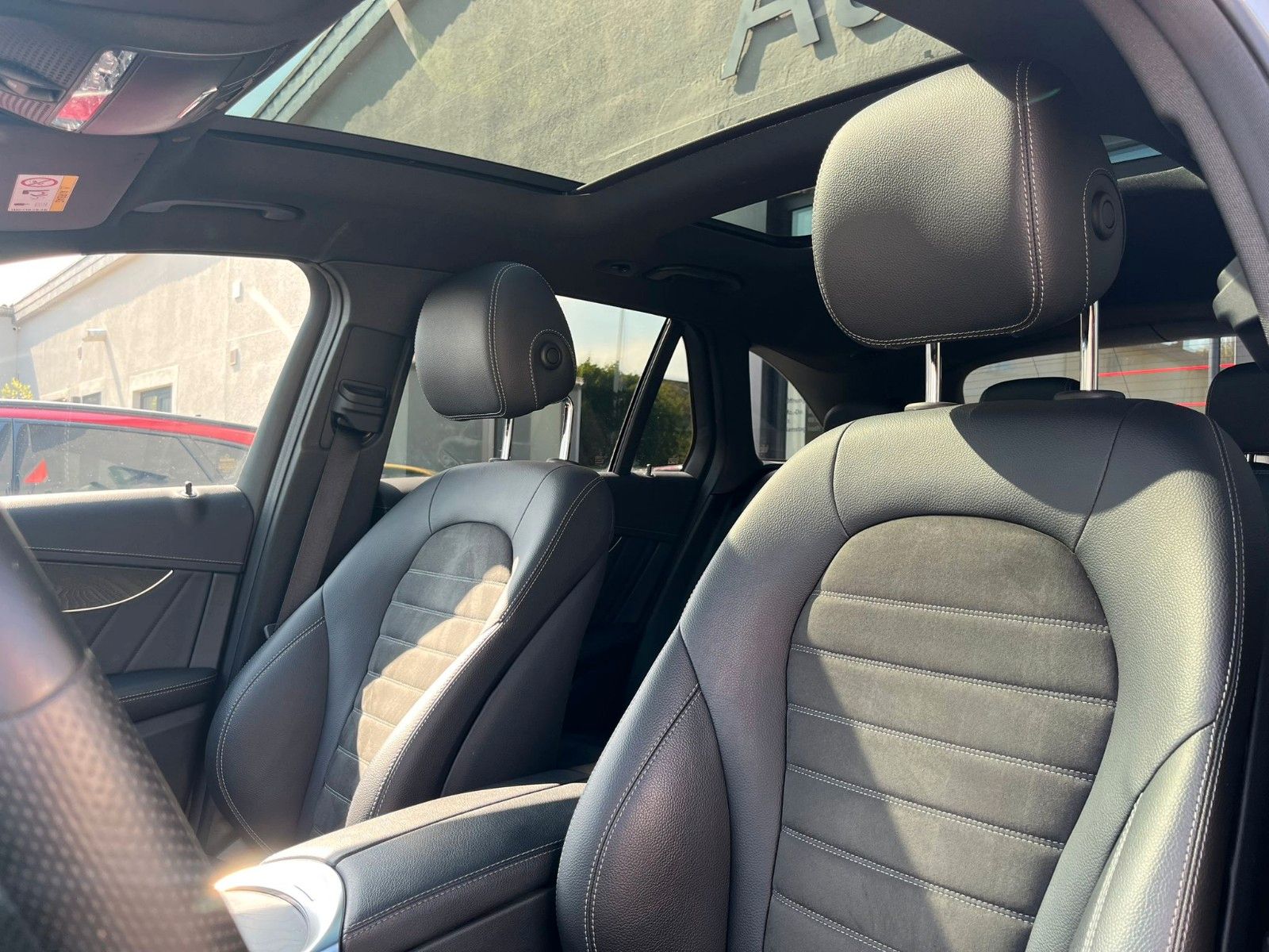 Fahrzeugabbildung Mercedes-Benz GLC 300 GLC -Klasse GLC 300 de 4Matic
