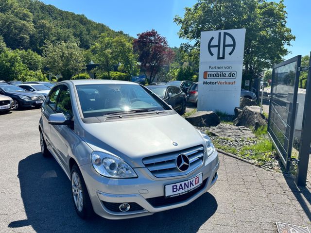 Mercedes-Benz B 170*KLIMA*SHZG*39TKM*8-FACH*ALU*SILVER*TOP