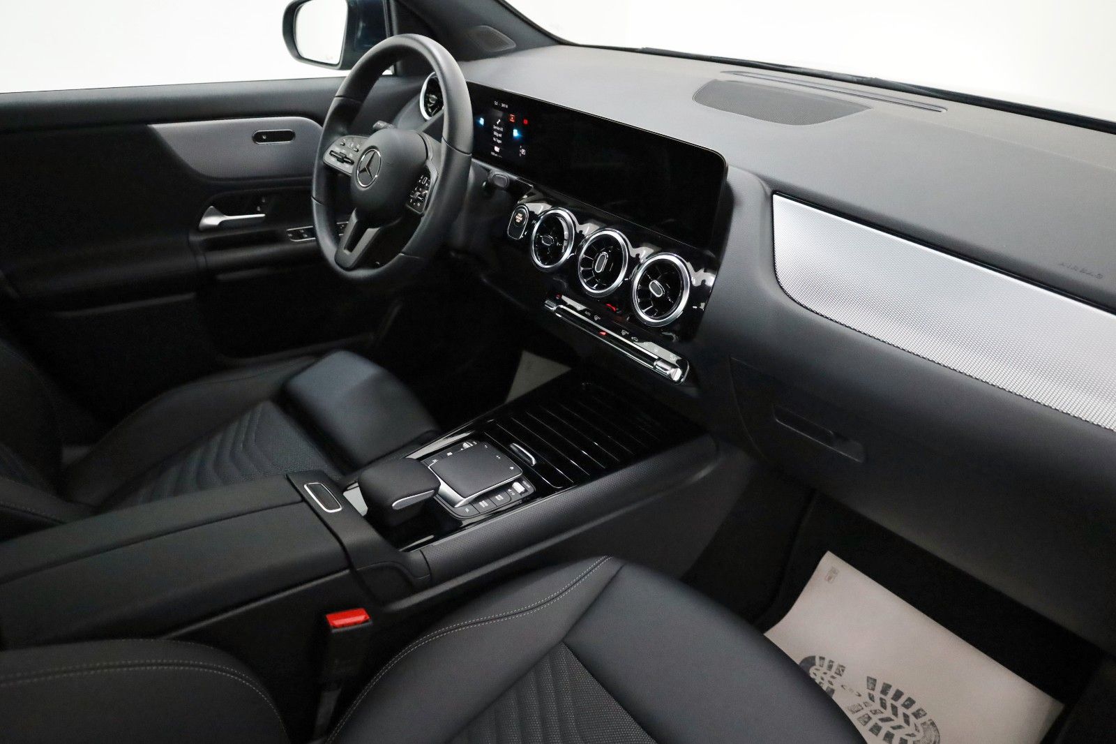 Fahrzeugabbildung Mercedes-Benz GLA 250 e Style ,T.Leder,Navi,LED,SH,Kamera