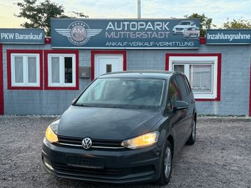 Volkswagen Touran - 1