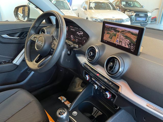 Audi Q2 35 TFSI *Virtuel*Xenon*Navi*Klima*