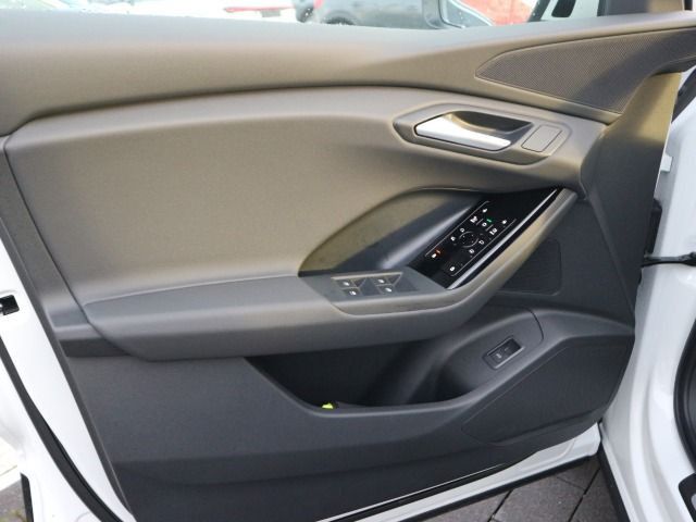 Audi Q6 e-tron - Bild 12