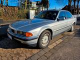 BMW 728i A E38 - Leder Tempomat Schiebed. Reifen neu - BMW 728: 728i E38