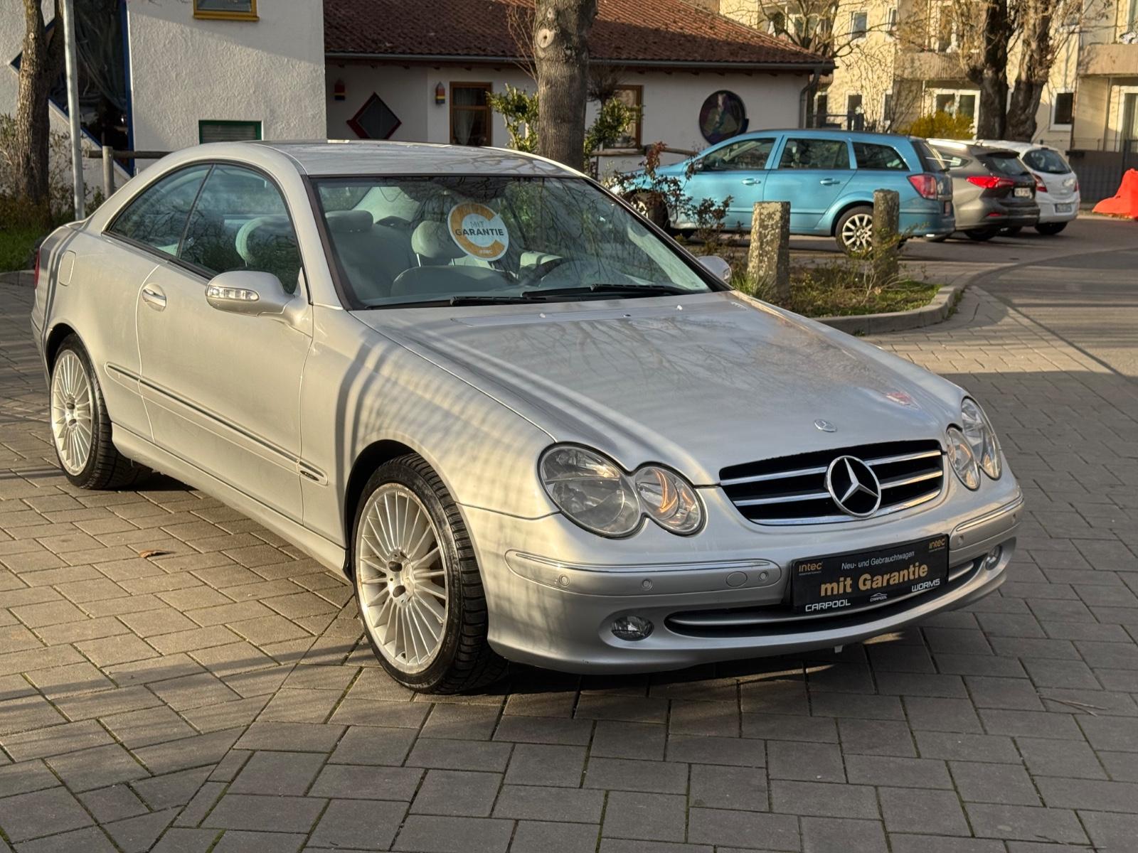 Mercedes-Benz CLK 270 CDI AVANTGARDE AUTOMATIK+LEDER+ALU