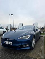 Tesla Model S90D - Tesla Model S: 90d