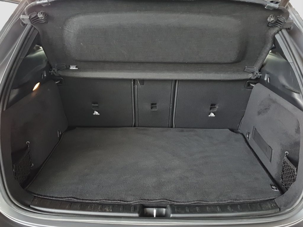 Fahrzeugabbildung Mercedes-Benz GLA 200 el.Heckklappe*AHK*Sitzheizung*Kamera*LED