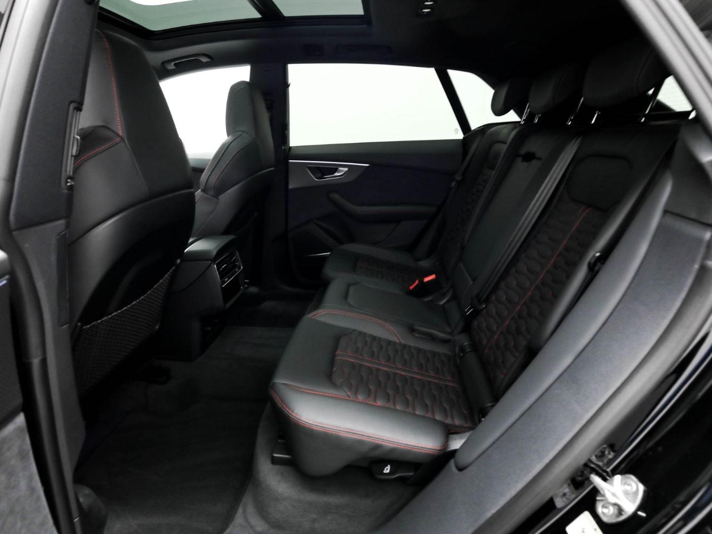 Audi RSQ8 - Bild 17