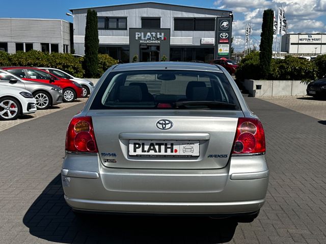 Toyota Avensis  1.8 Sol Liftback