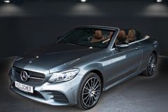 MERCEDES-BENZ C 300 AMG Cabrio Night*Multibeam*Memory*Air*19"